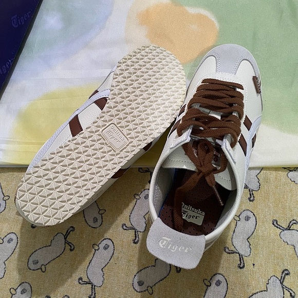 Onitsuka Tiger Mexico 66 Off-White Casual Shoes - Picture 7 of 8